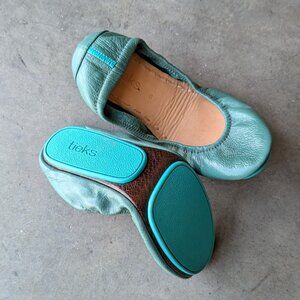 Tieks Pacific Green Ballet Flat size 8